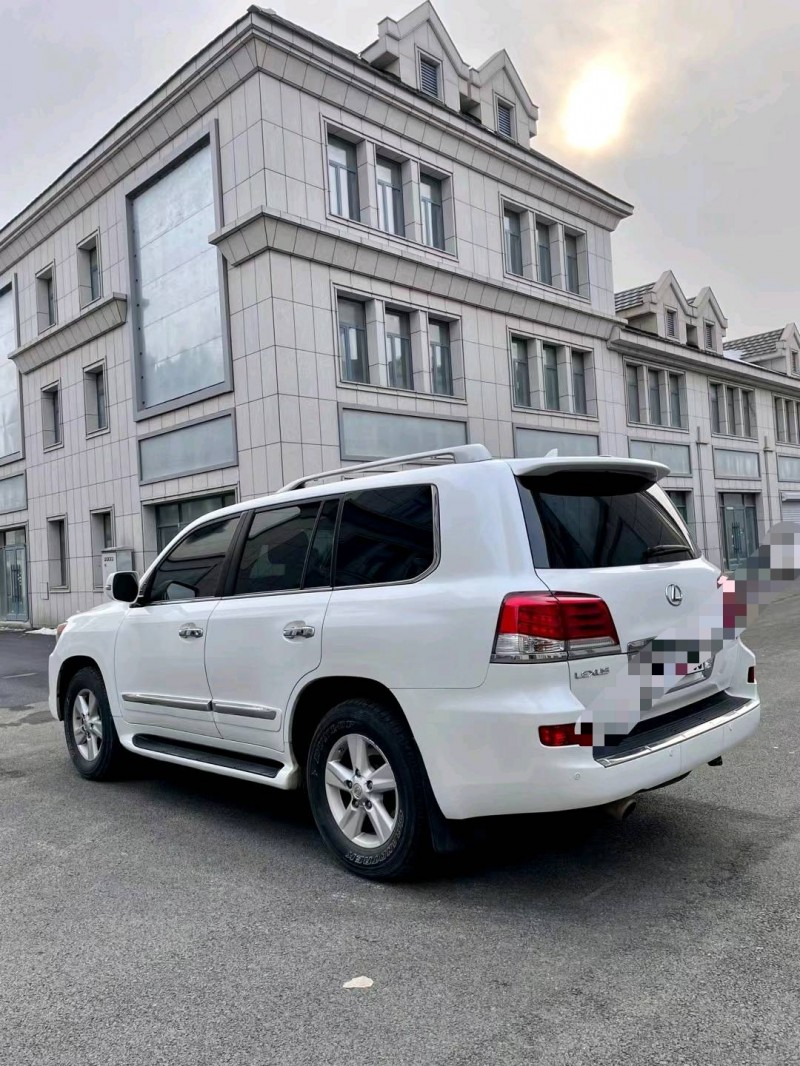 沈陽14年雷克薩斯LX5