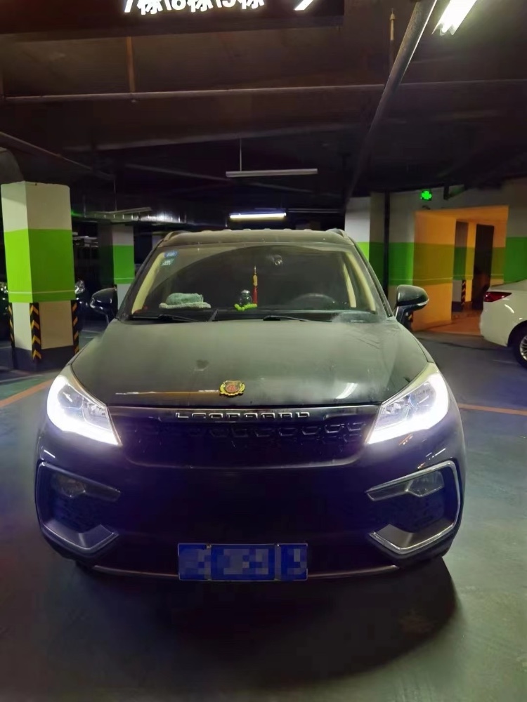 成都19年獵豹汽車CS99