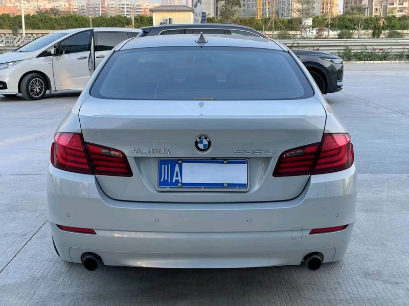 廣州12年寶馬5系4