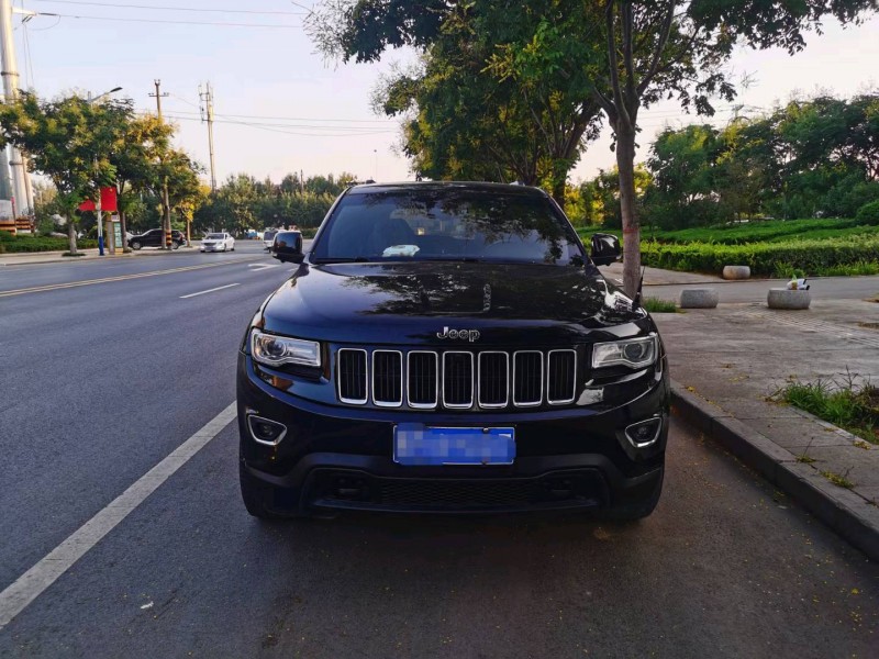 北京13年Jeep大切諾基1