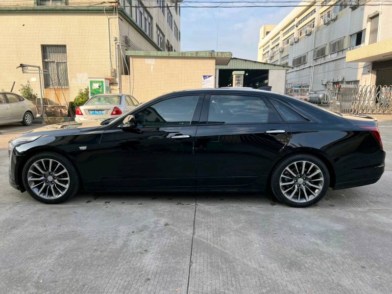 中山20年凱迪拉克CT63