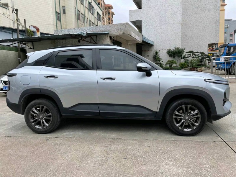 中山20年寶駿RS32