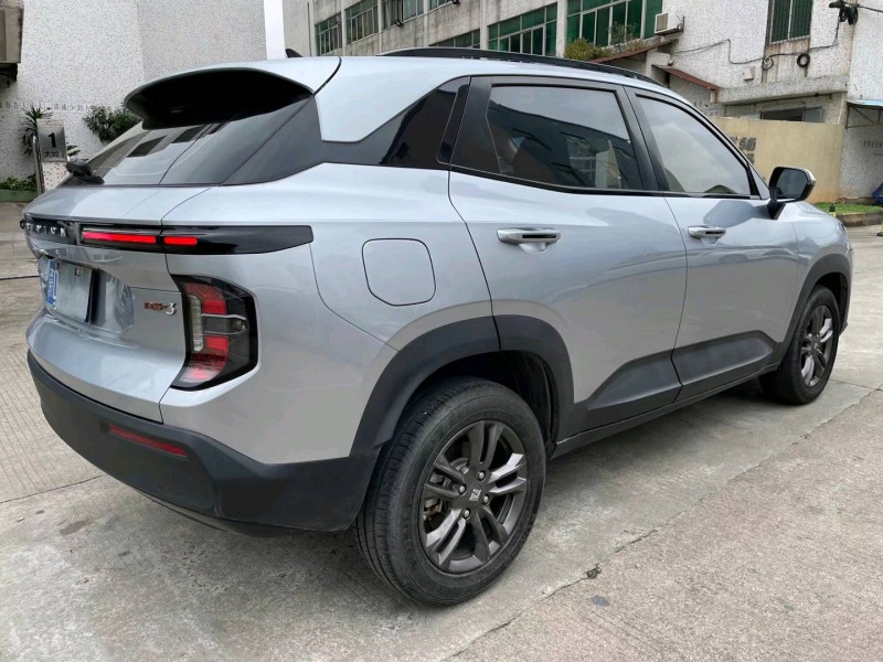 中山20年寶駿RS35