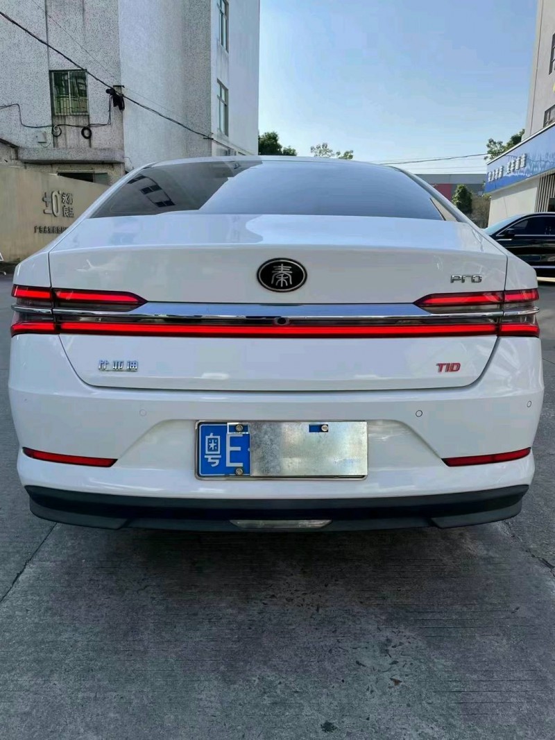 中山19年比亞迪秦4
