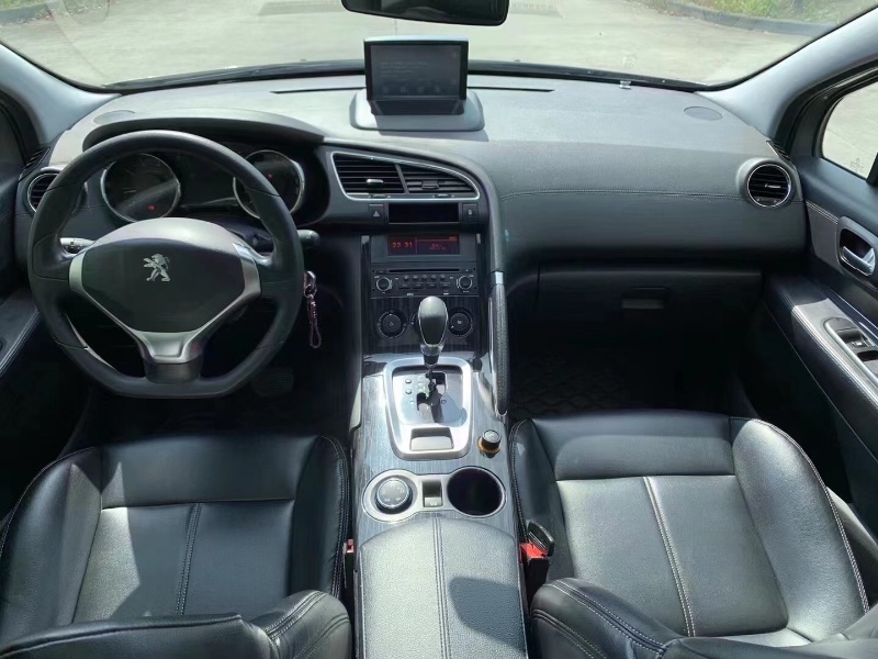 武汉16年标致30086