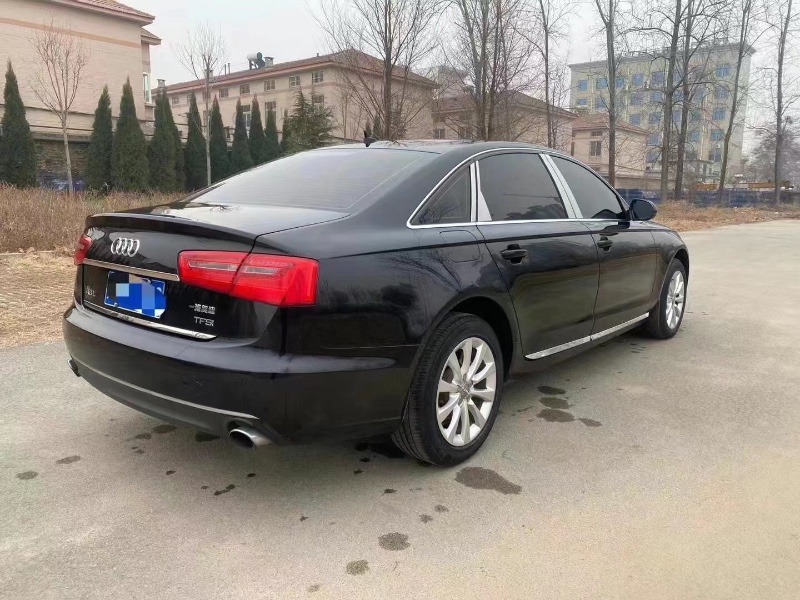泰安15年奧迪A6L8