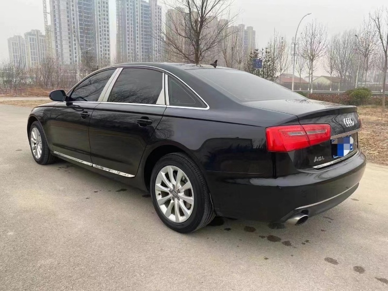 泰安15年奧迪A6L9