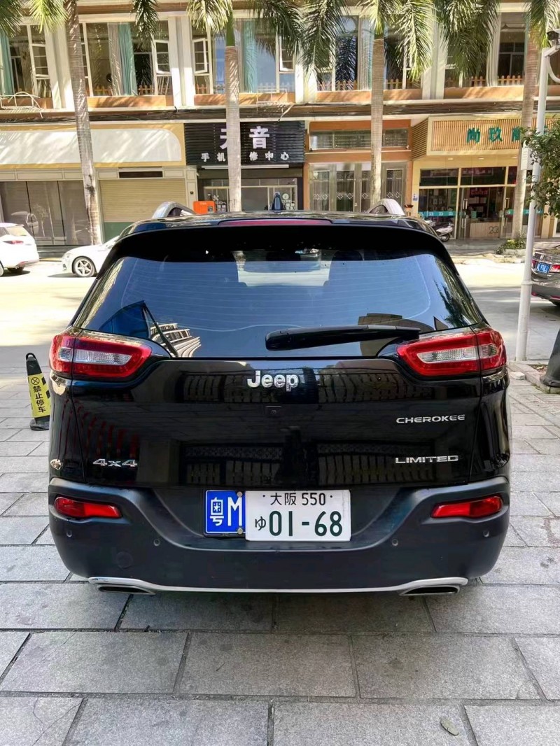 廣州17年Jeep自由光2