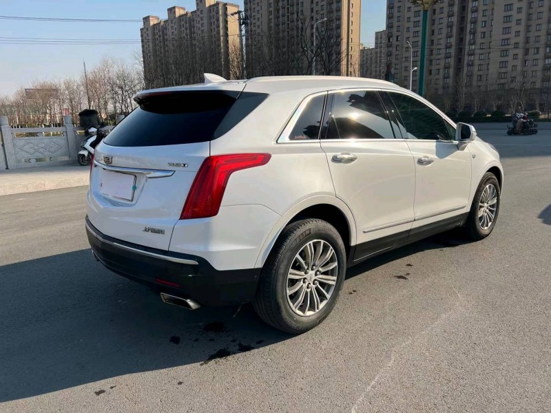 徐州17年凱迪拉克XT53