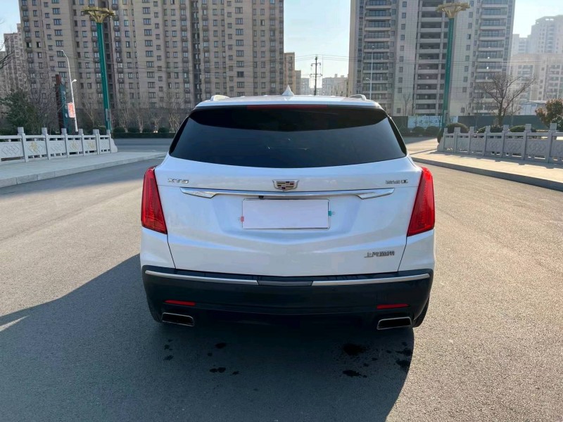 徐州17年凱迪拉克XT58