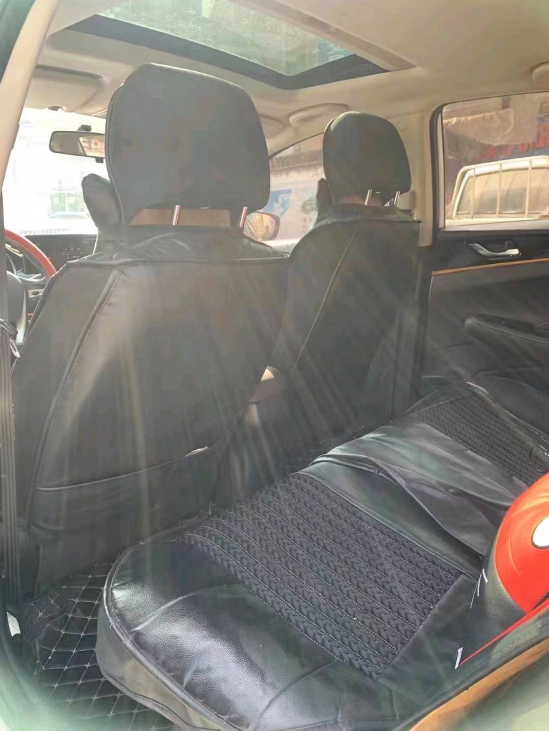 貴陽18年長安汽車逸動2