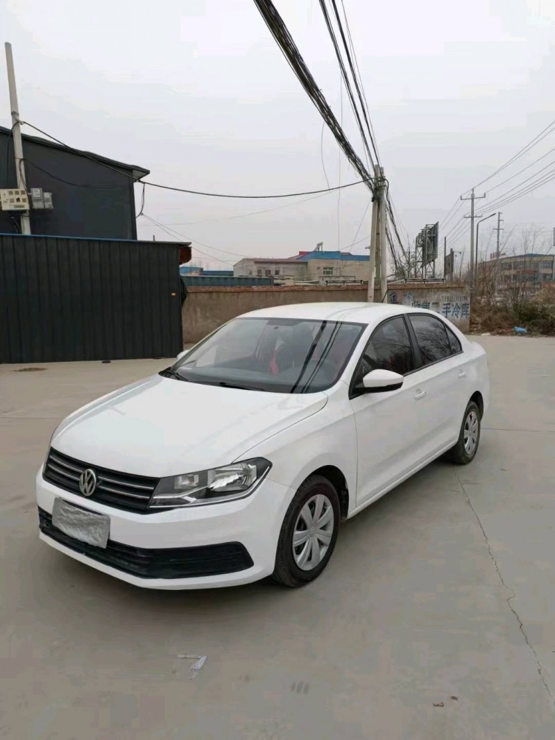 邢台17年大众桑塔纳2