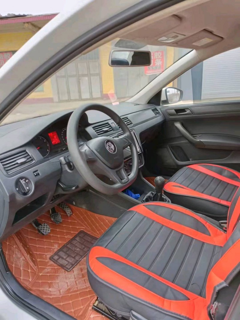 邢台17年大众桑塔纳6
