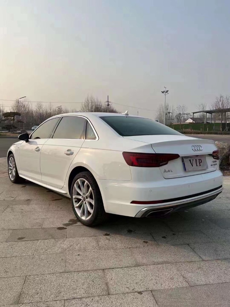 煙臺19年奧迪A4L7