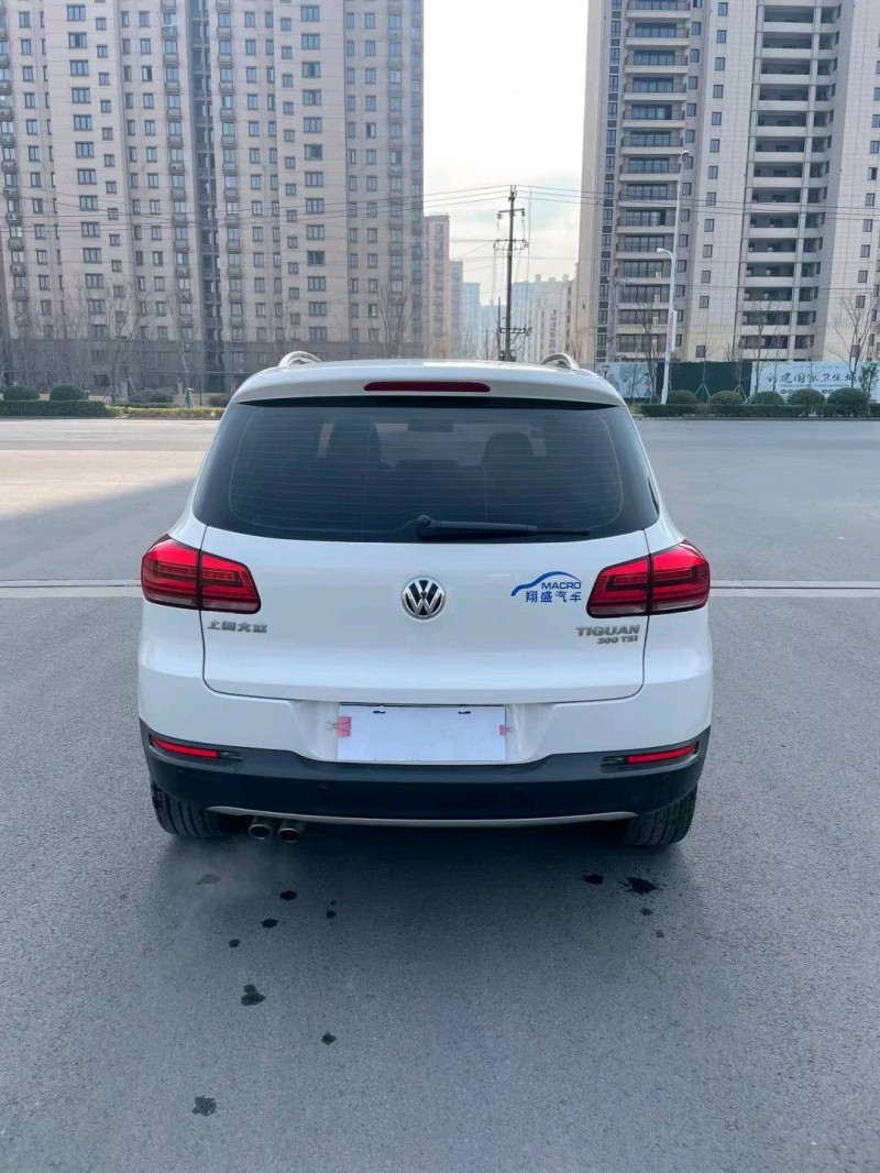 徐州16年大眾途觀4