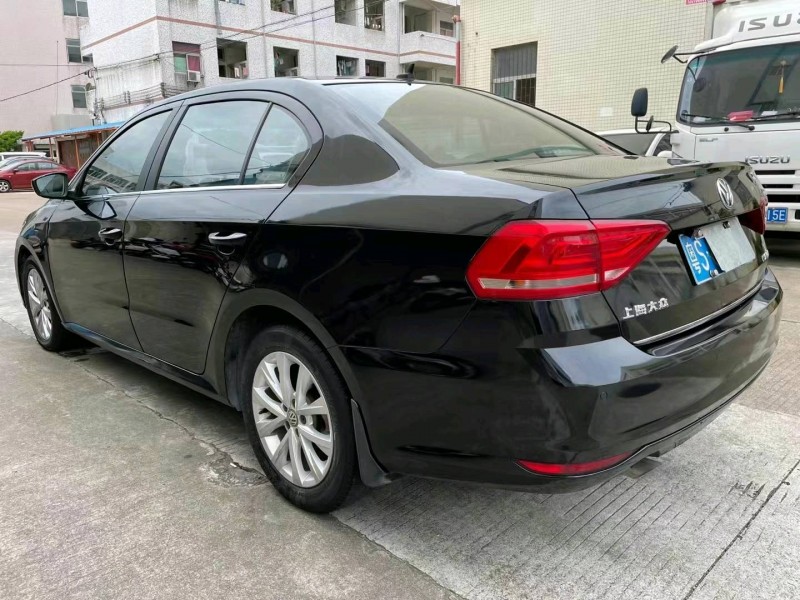 中山16年大众朗逸6