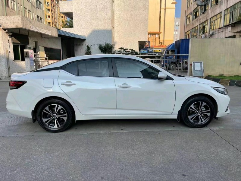 中山21年日產軒逸2