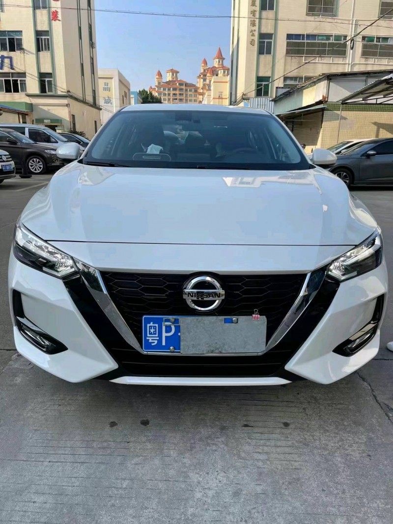 中山21年日產軒逸1