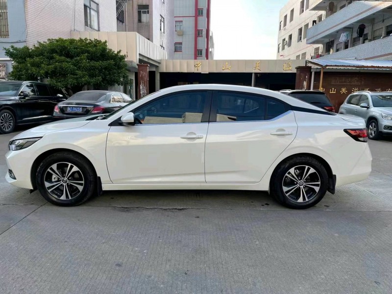 中山21年日產軒逸3