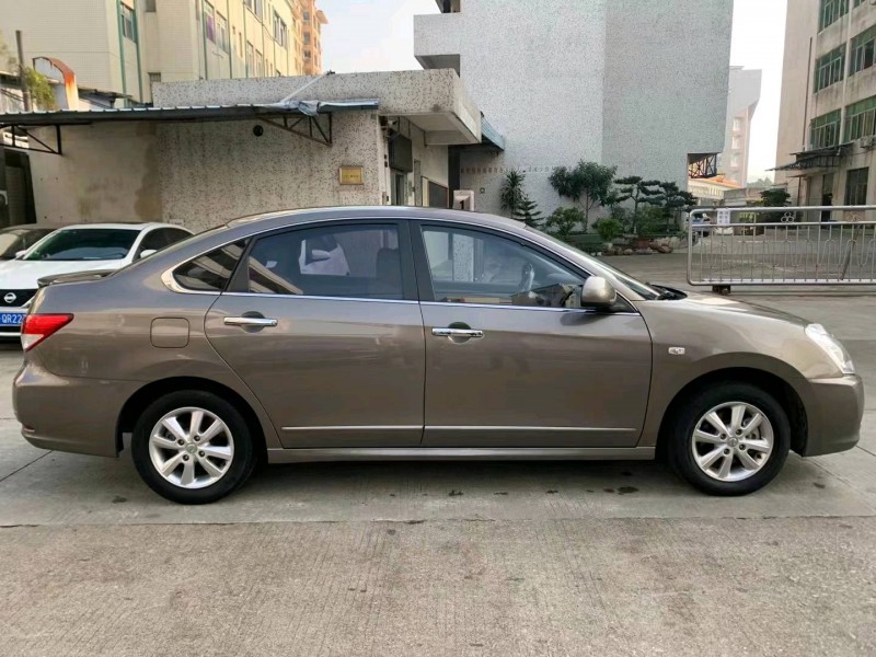 中山18年日產軒逸3