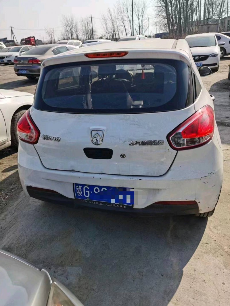 北京18年寶駿3101