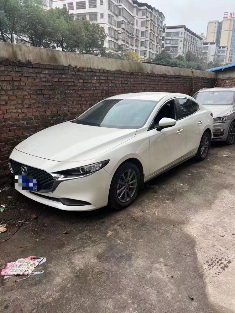 永州20年馬自達昂克賽拉2
