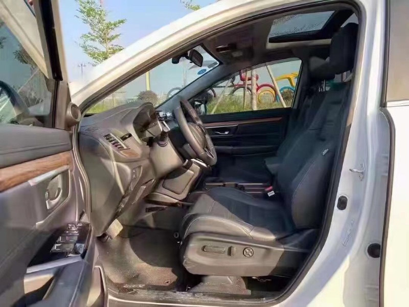 恩施19年本田CR-V3