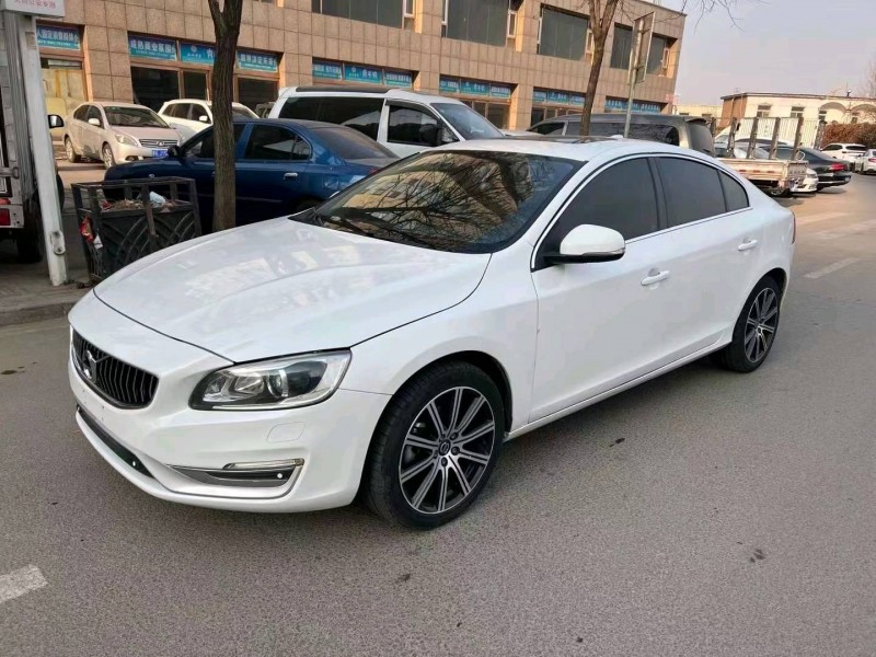 大同18年沃爾沃S60L2