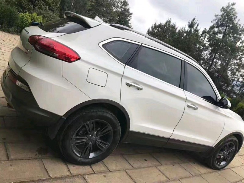 昆明16年獵豹汽車CS101