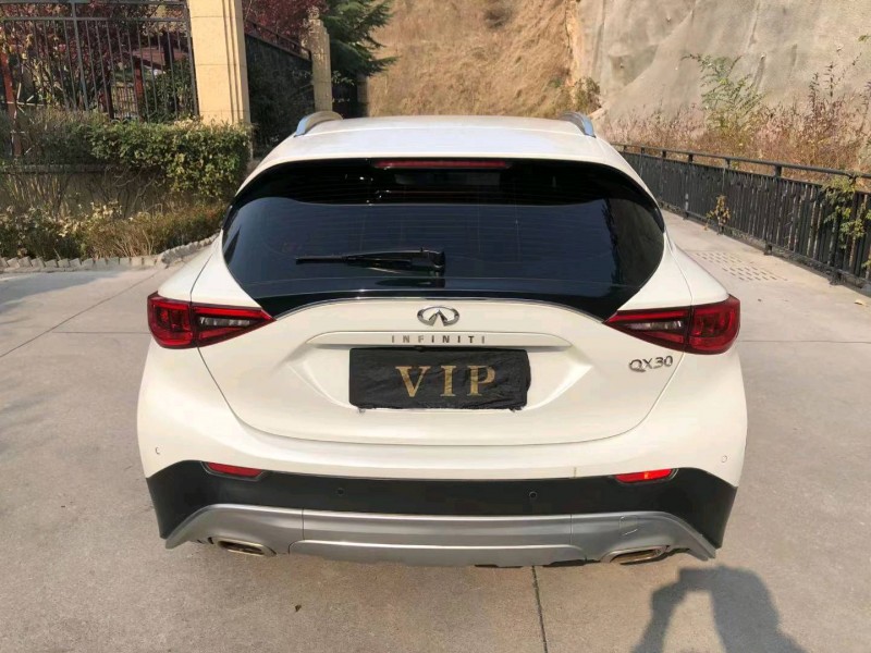 濰坊17年英菲尼迪QX304