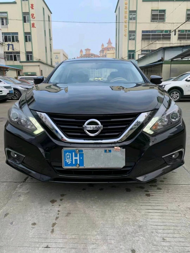 中山17年日產天籟1