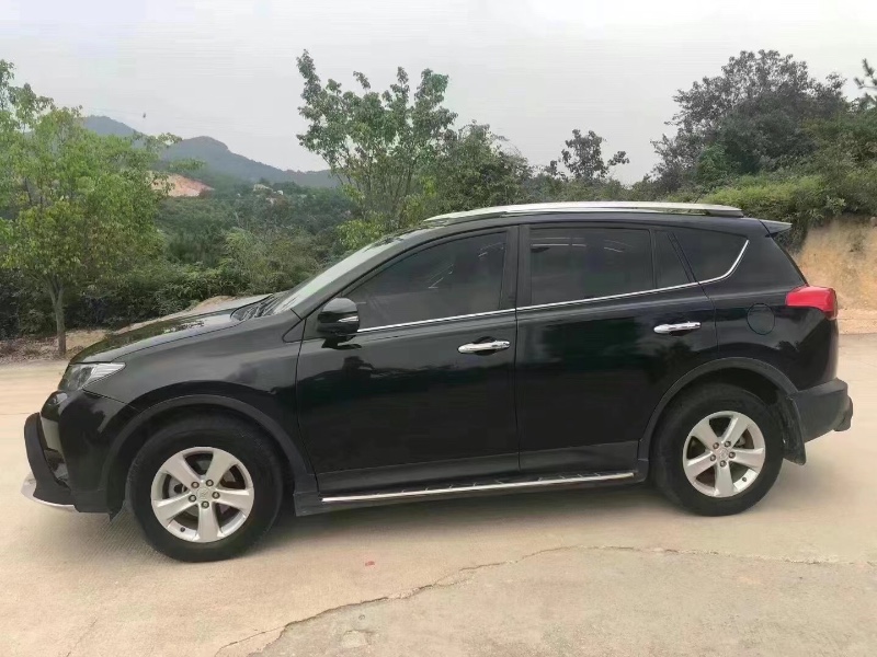 北京14年豐田RAV43