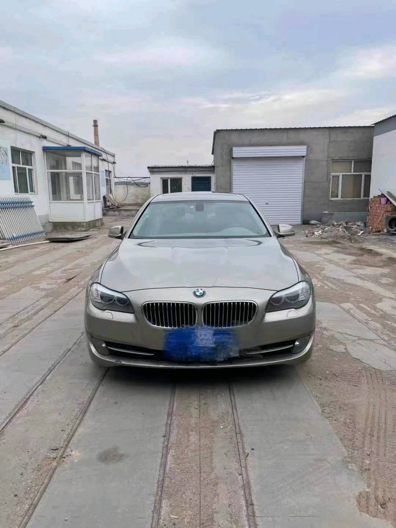 包頭10年寶馬5系8