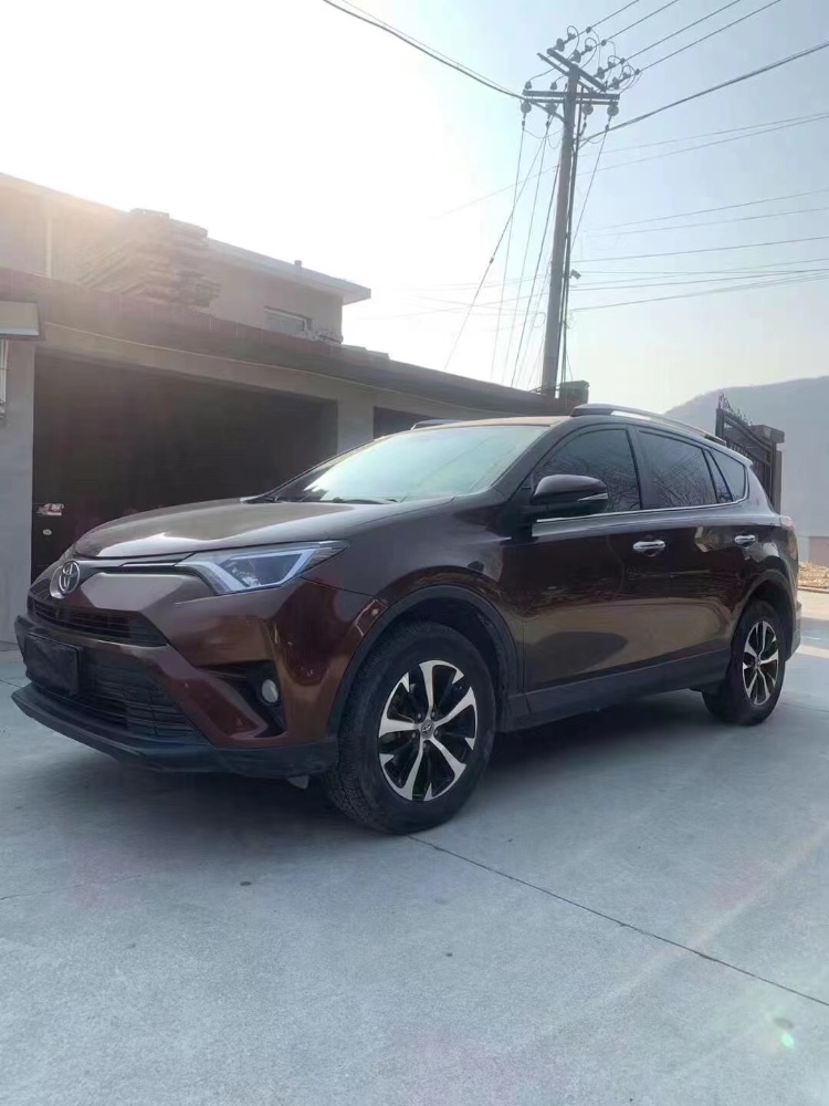 北京17年豐田RAV4榮放2