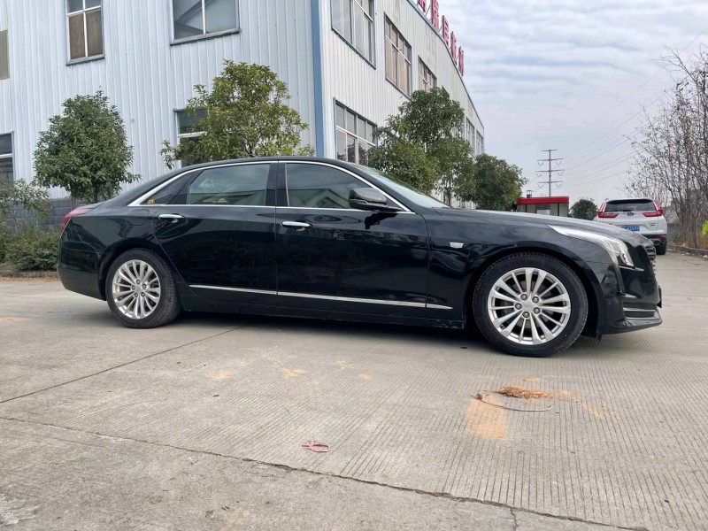宜昌17年凱迪拉克CT62