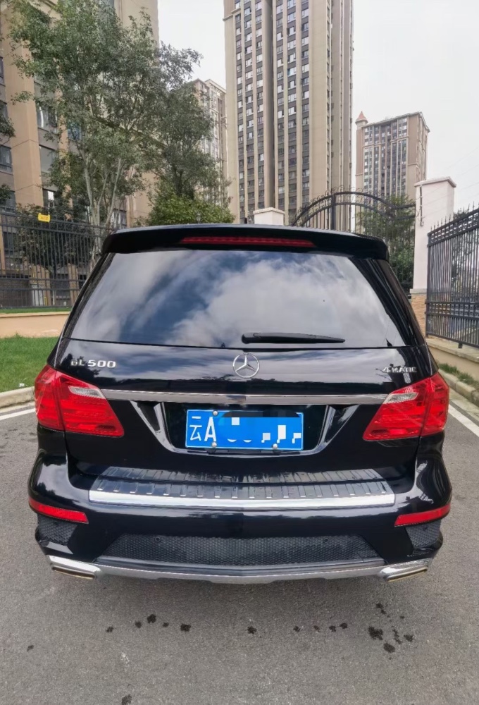 昆明14年奔馳GL5