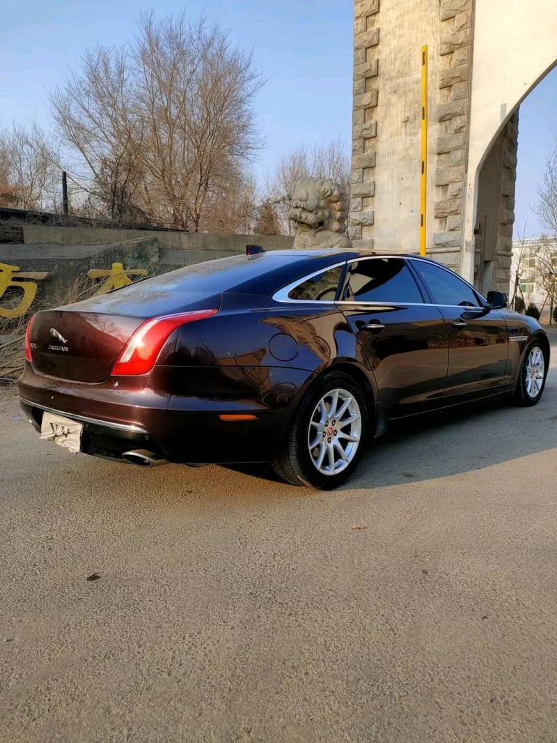 沈陽17年捷豹XJ7