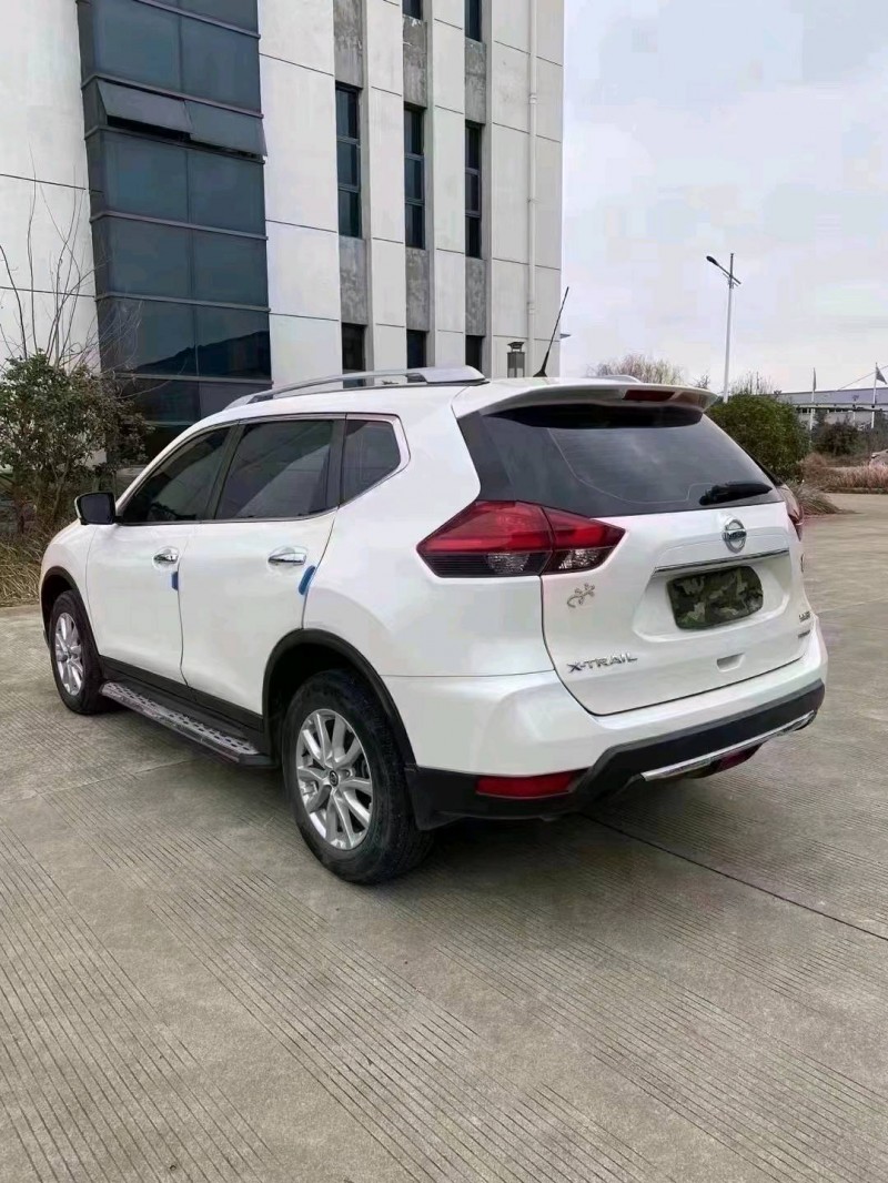宿遷20年日產奇駿3