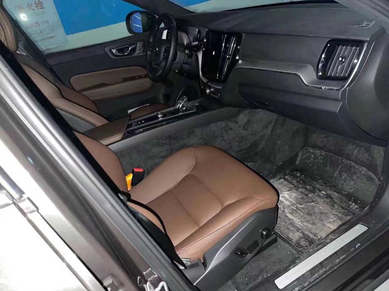 重慶21年沃爾沃XC607