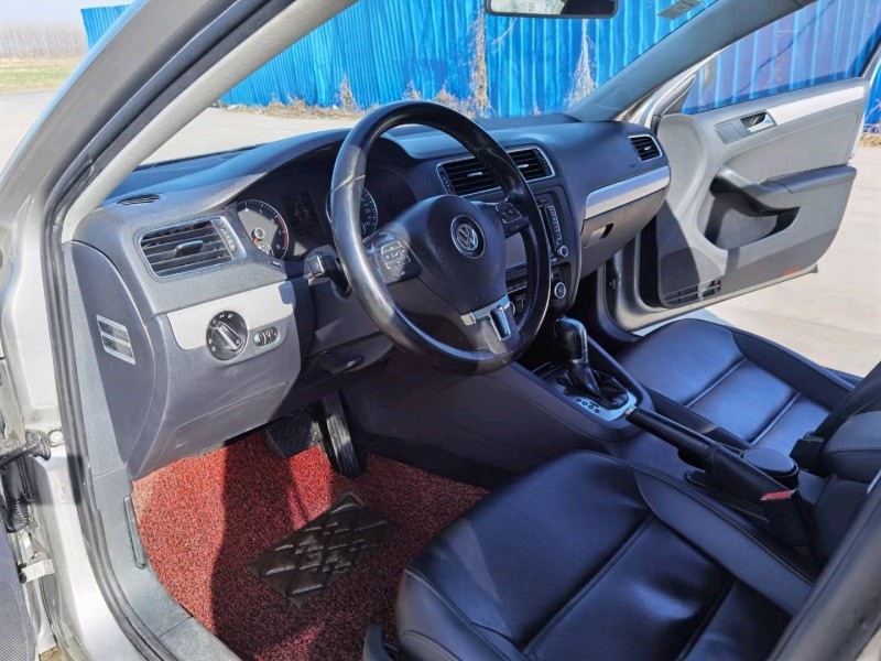 徐州14年大众速腾5