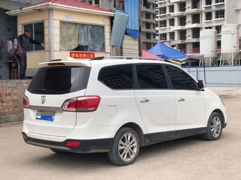 南寧15年寶駿7307