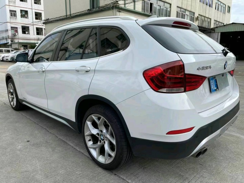 中山16年寶馬X16