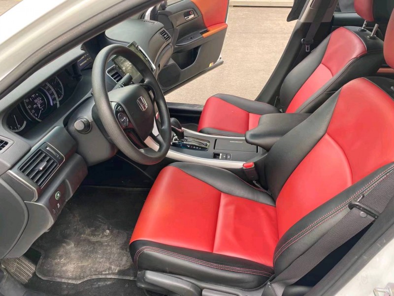 徐州16年本田雅阁6