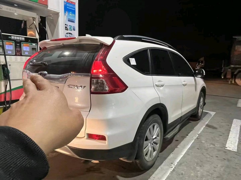宜昌16年本田CR-V3
