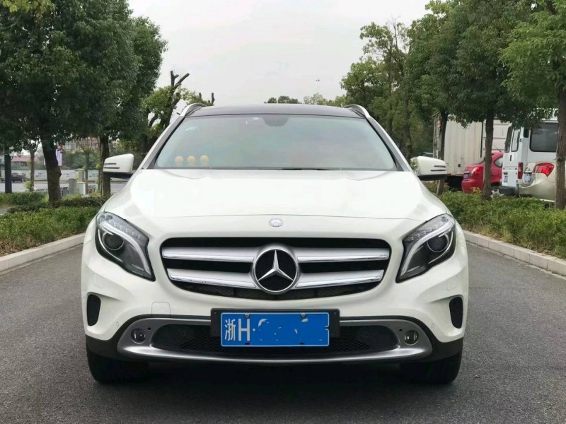 寧波15年奔馳GLA1