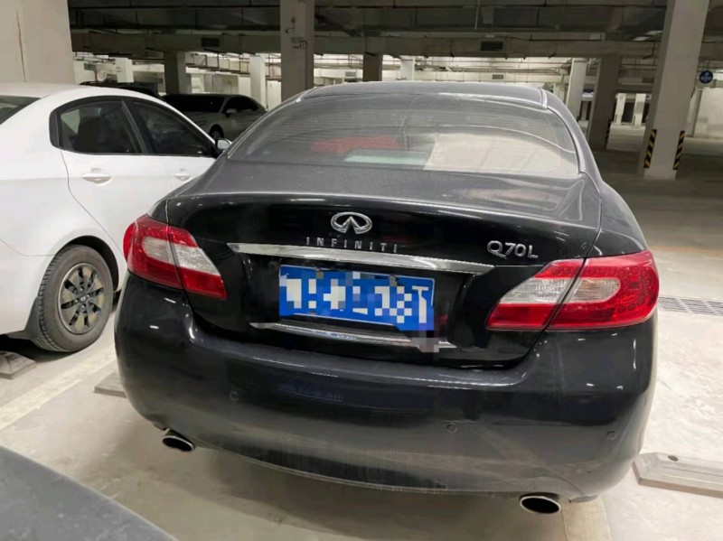 宜春15年英菲尼迪Q701