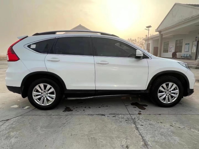 武漢16年本田CR-V3