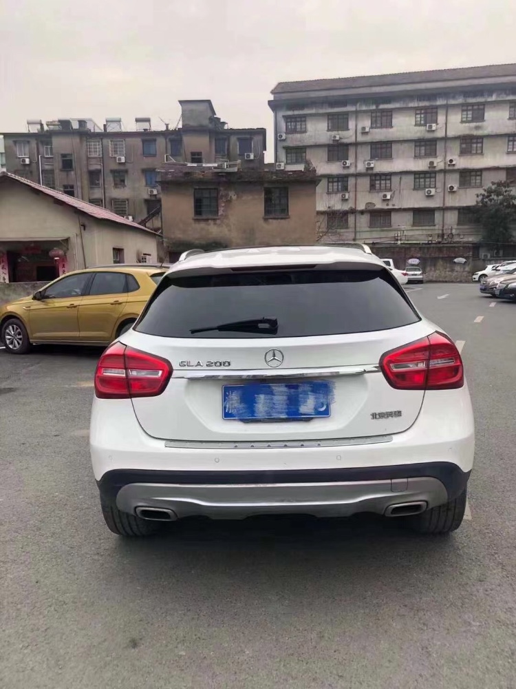 麗水15年奔馳GLA7