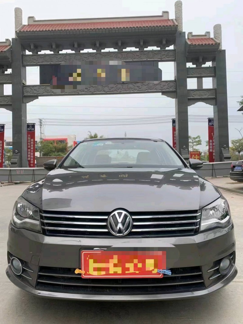 柳州13年大眾寶來1