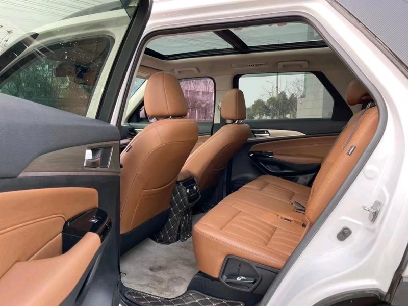 鹽城16年長安汽車CS956